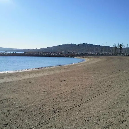 Soleil Bleu Les Pieds Dans L'eau דירה