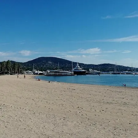 Soleil Bleu Les Pieds Dans L'eau *
